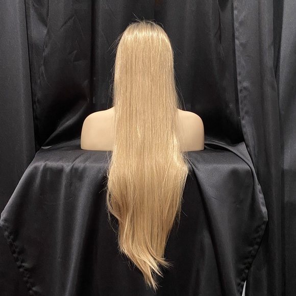 Bellami Straight Synthetic Wig 34" 385g Honey Blonde - Picture 1 of 4